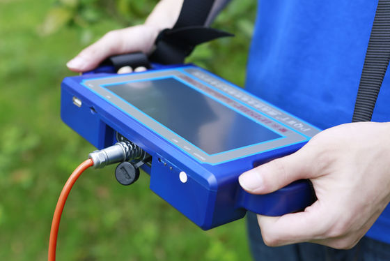PQWT S500 Multi-Frequenz Grundwasser Detektionsmaschine mit 8 Kanälen und 0mV-2000mV Messbereich